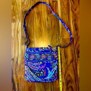 Vera Bradley Iconic Triple Zip Hipster